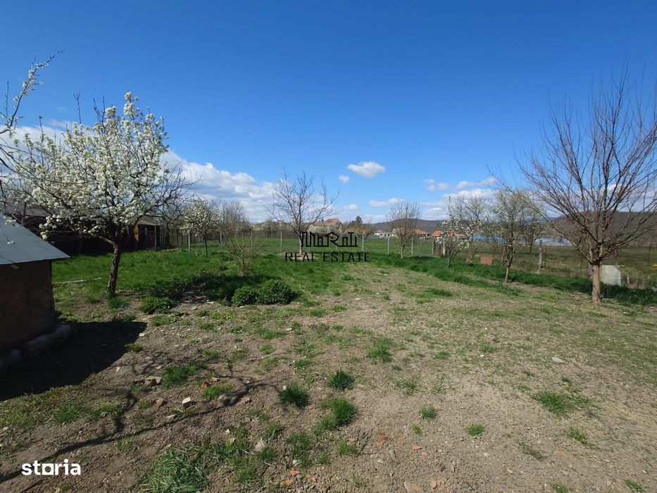 Casa si teren Baia de Cris