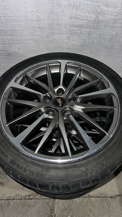 235/45 R18 Диск комплект шины летний