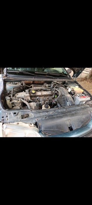 Рено Лагуна 1.8 АГУ