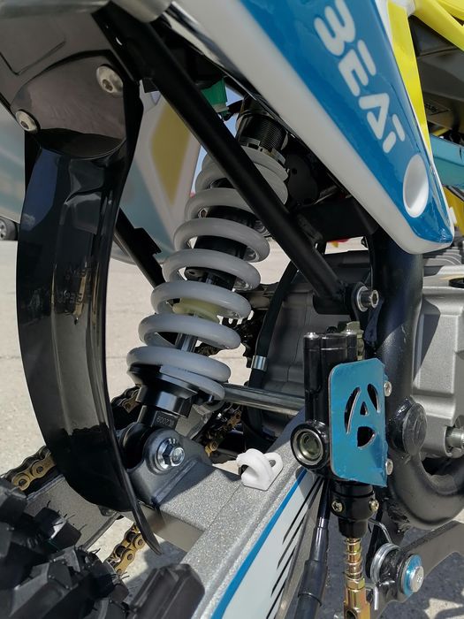 Кросов мотор 125 кубика UpBeat 125cc (Син)