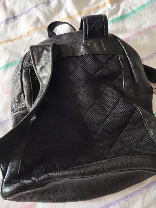 Раница от естествена кожа