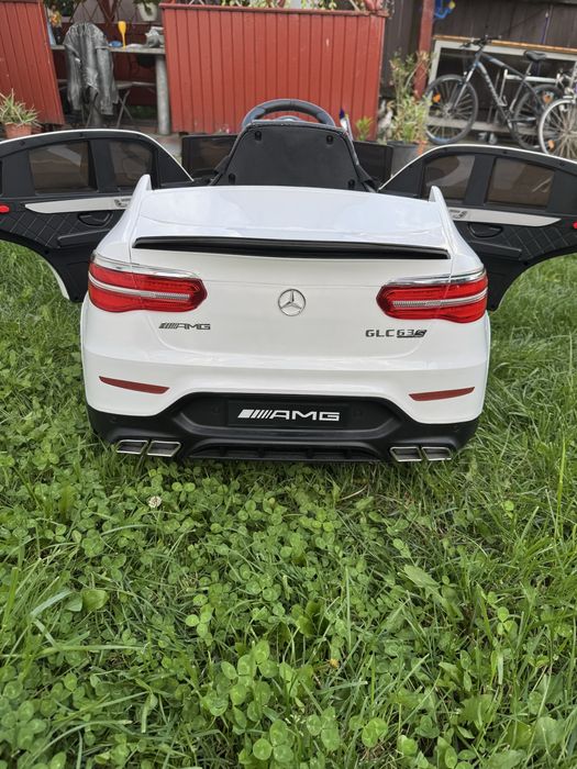 Masina electrica Mercedes Benz