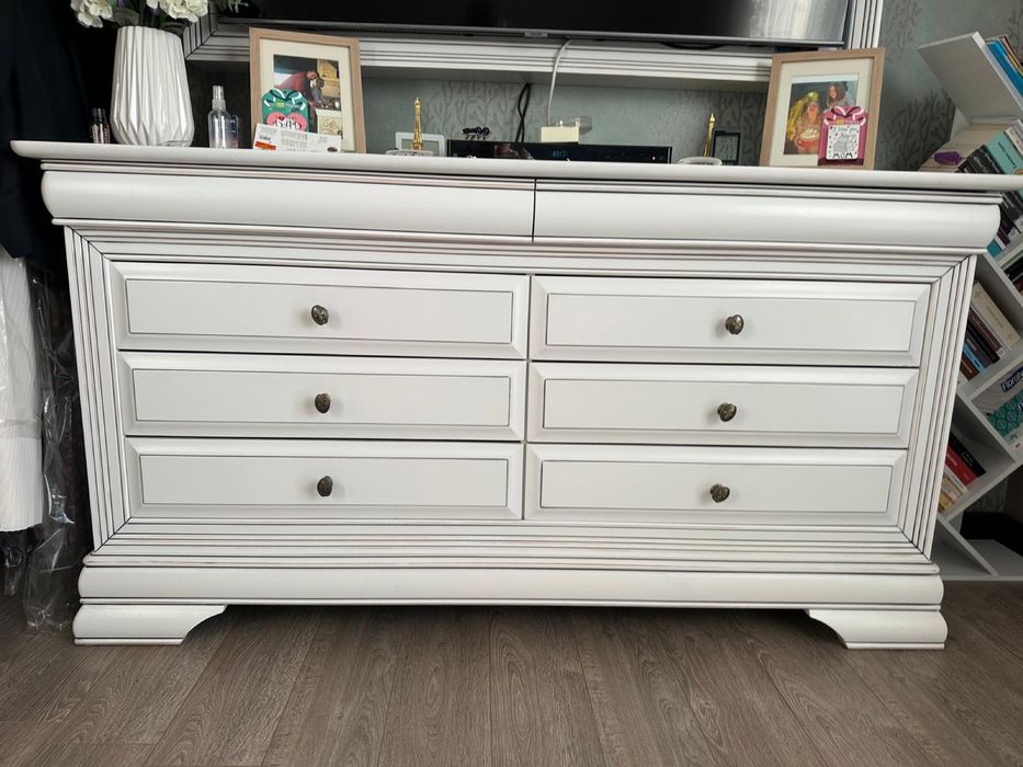 Mobila Mobexpert Jazz living si dormitor la jumatate de pret !