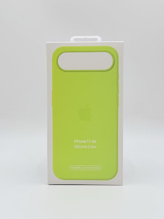 Apple Калъф от мек силикон с велур отвътре с AI бутон за iPhone 17 Air в различни цветове