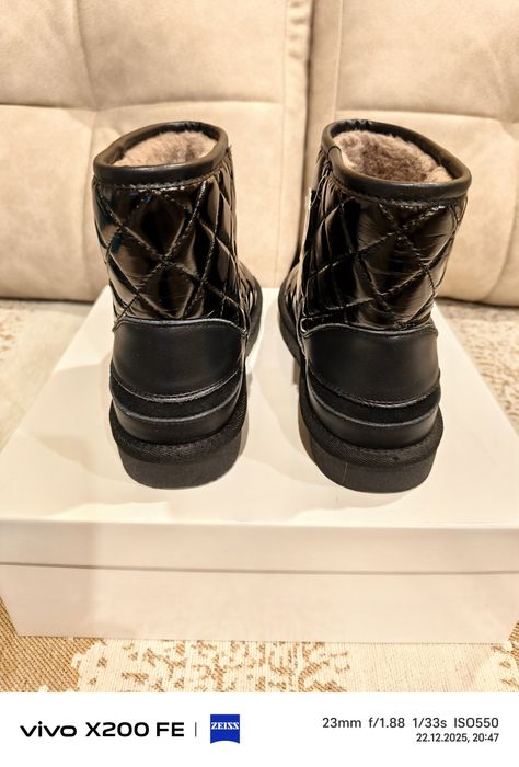 Продам угги Thomas Graf