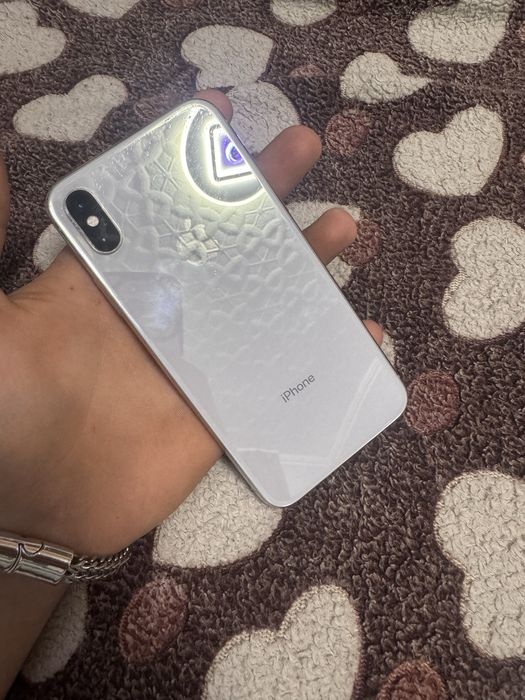 Iphone X продам на запчасти