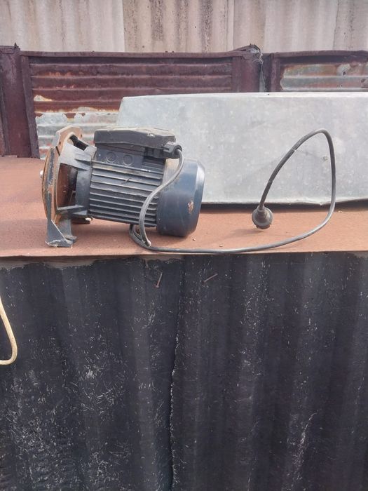 Продам электродвигатель