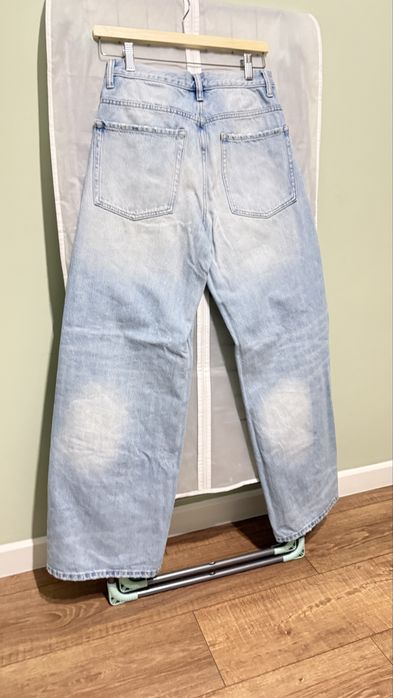 Джинсы. Джинсы ZARA.