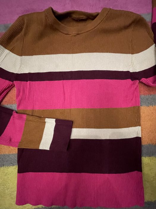 Пуловери на Зара, Бершка и др. - 18 лв- чифт