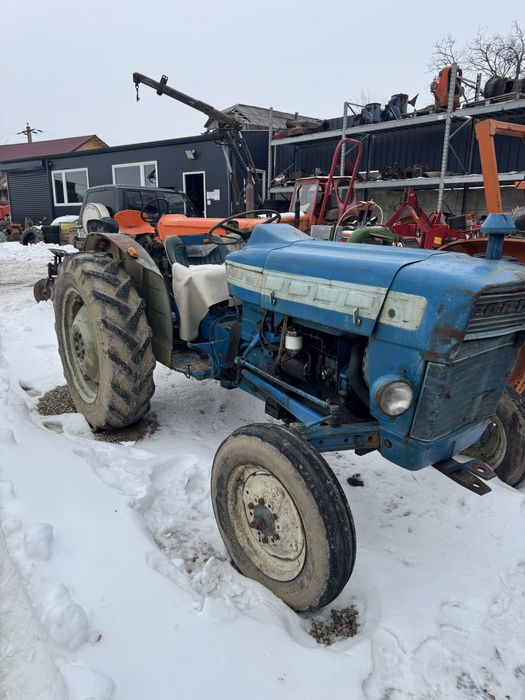 Vand tractor ford 2000