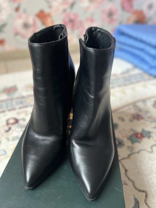 Продам женскую обувь осень весна