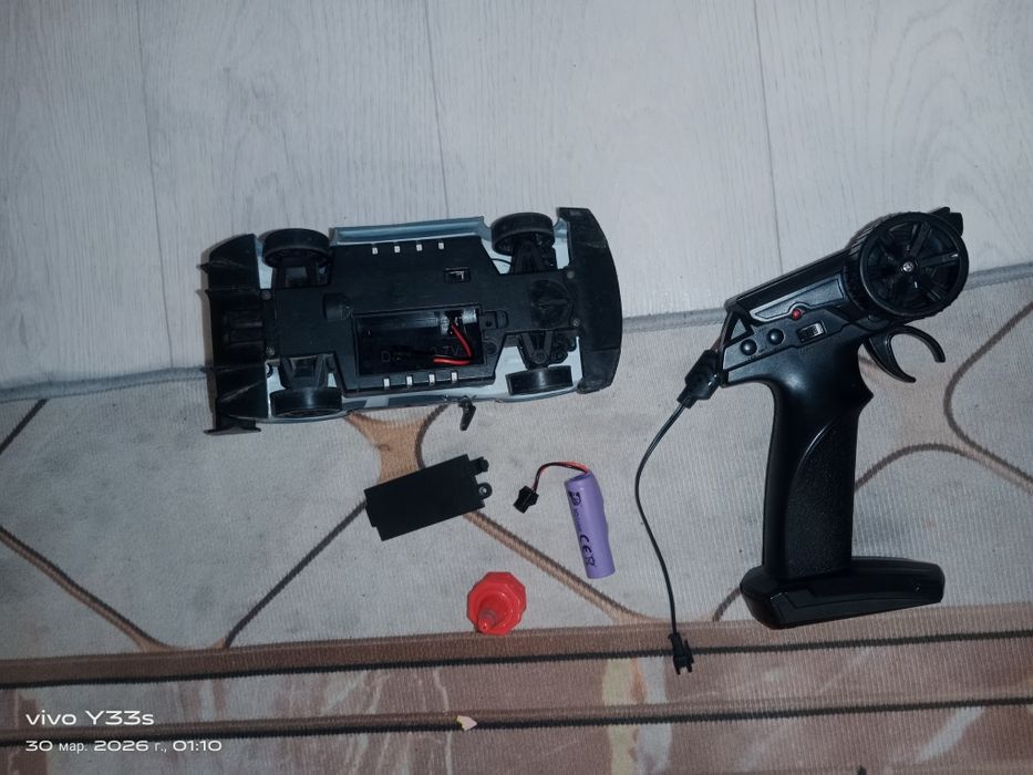 Называется ToyotaAE86 дрифть