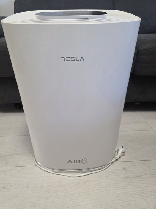 Purificator și Umidificator 2-în-1 Tesla Air6 (TAPA6), Wi-Fi, Stare impecabilă