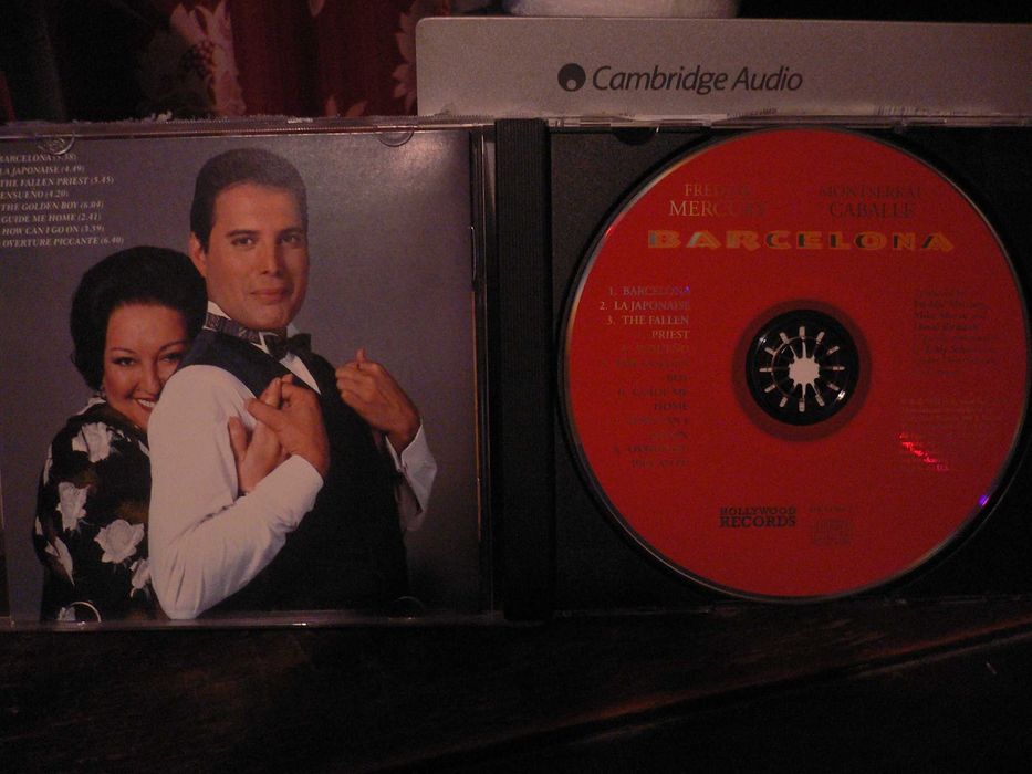 Меломаны всех стран объединяйтесь!