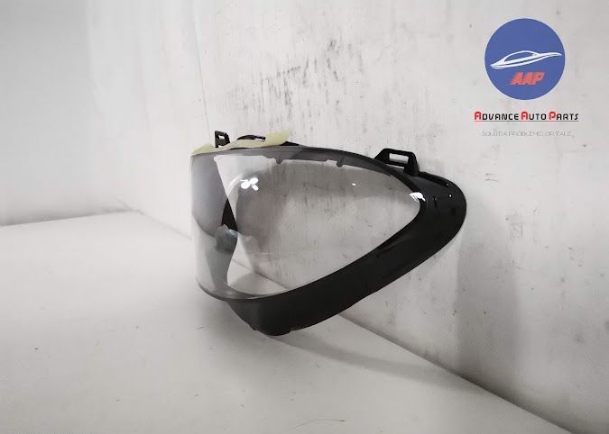 Стъкло Фар ляво НОВО ОСИГУРЯВАМЕ МОНТАЖ Мерцедес-Бенц / Mercedes-Benz