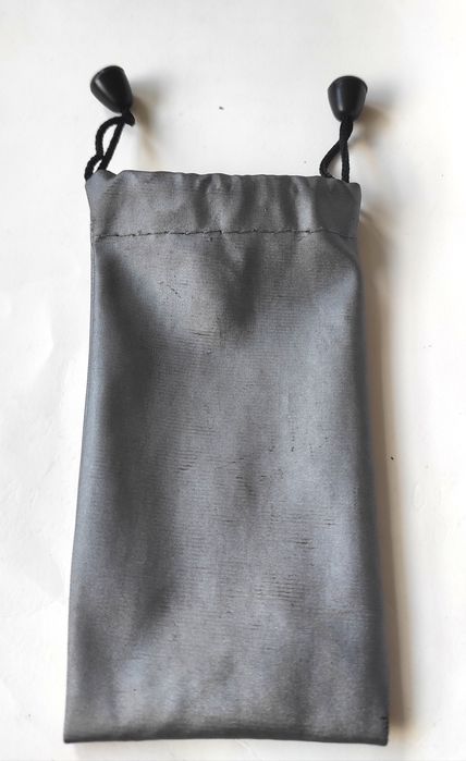 Монокъл с подарък въже и калъф