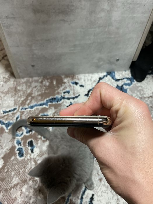 Iphone 11 pro max sotiladi