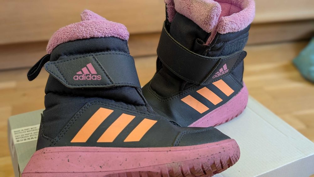 Детски апрески Adidas - размер 26 1/2