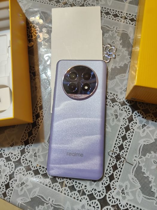 Продам Realmi 13 pro 5G.