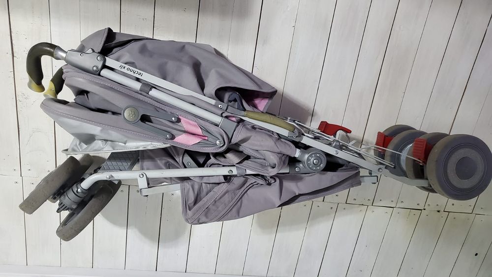 Carut pliabil Maclaren techno xlr