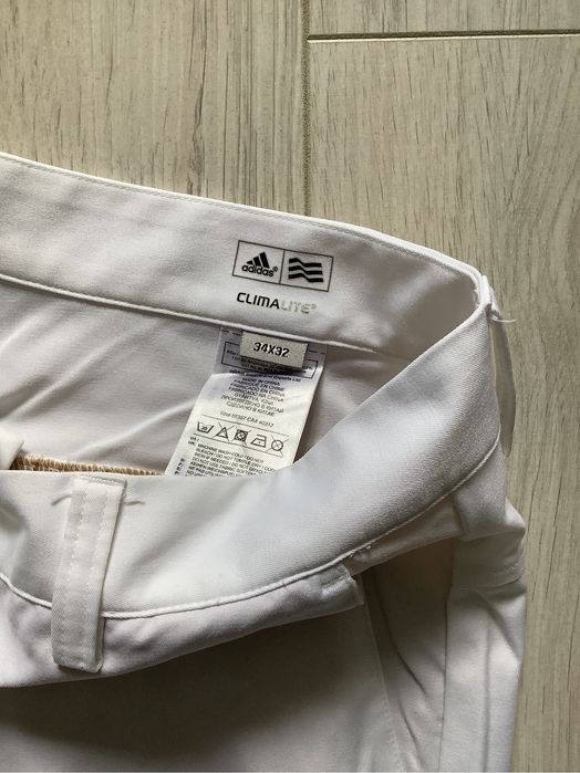 Pantaloni adidas albi
