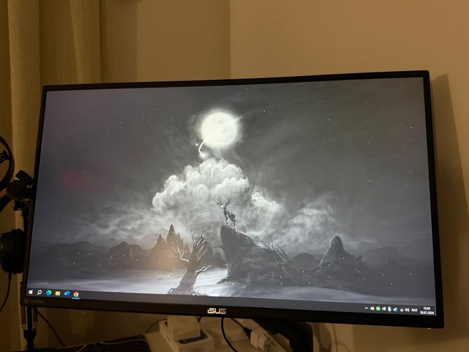 Продаются мониторы 27 дьюймоа