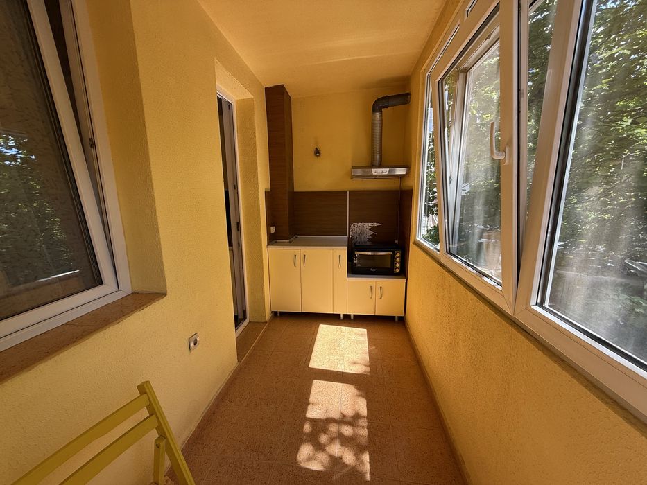 Дава се под наем Двустаен апартамент в Варна, Чайка - 55 кв.м за 408 € - Снимка #3