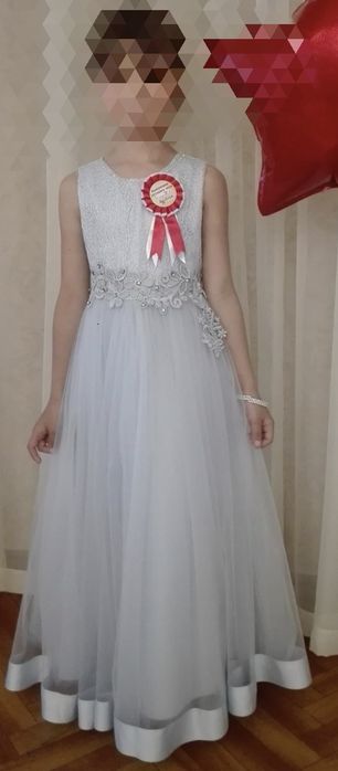 Продам платье на девочку, выпускное