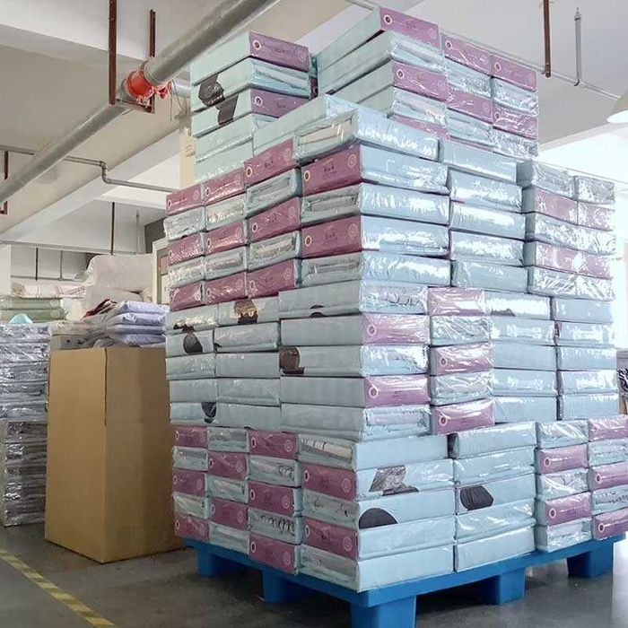 Постельное белье оптом от 10 комплектов доставка