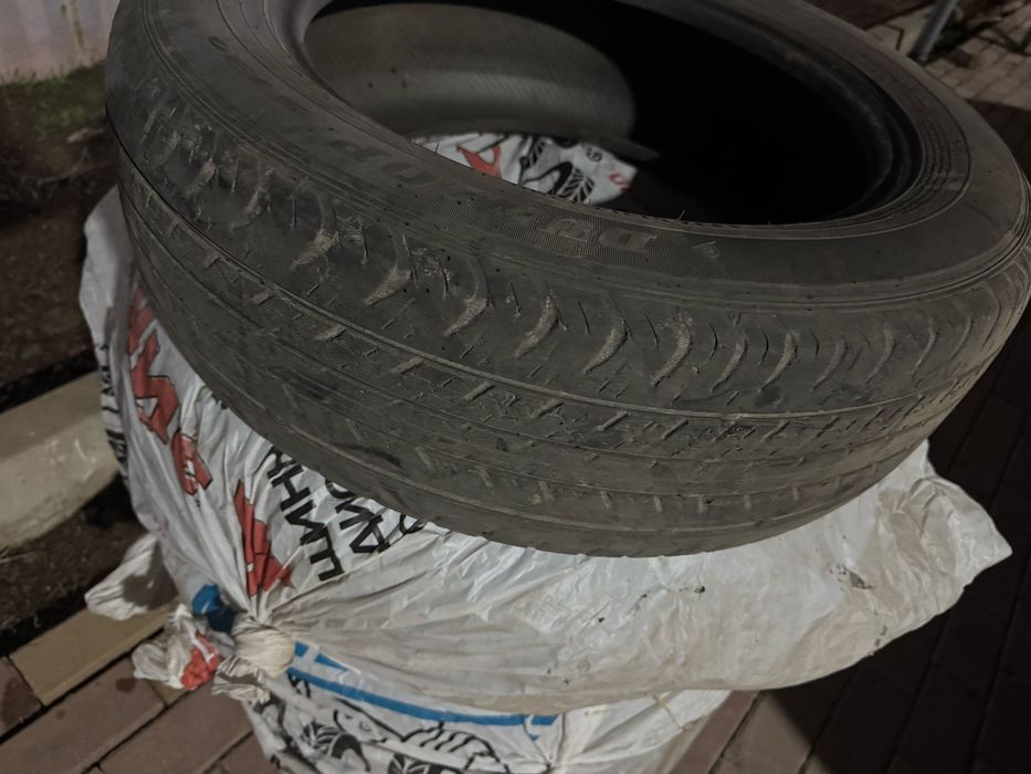 Продам б/у шины 225/60/18