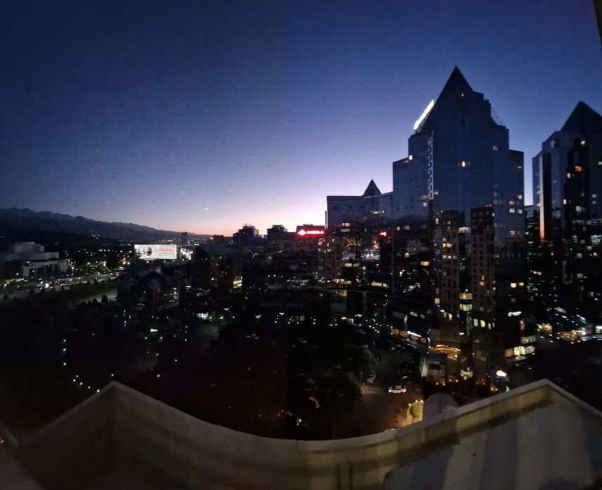 Продам квартиру в центре Алматы