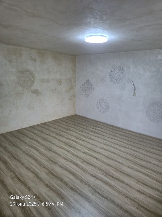 Извършвам всякакъв вид строителни дейности, Боя, шпакловка, декоратив