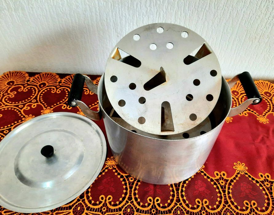 Кастрюля 4,5л. + Касканы 2 шт.