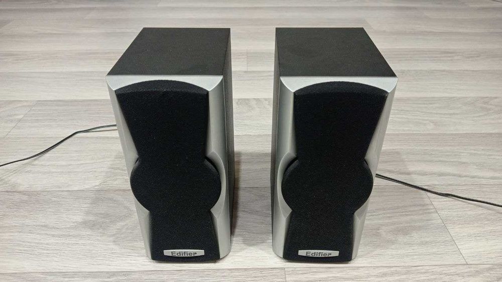 Компьютерные колонки Edifier X600 черные
