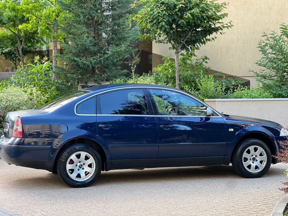 VOLKSWAGEN Passat 2002 — imagine 2