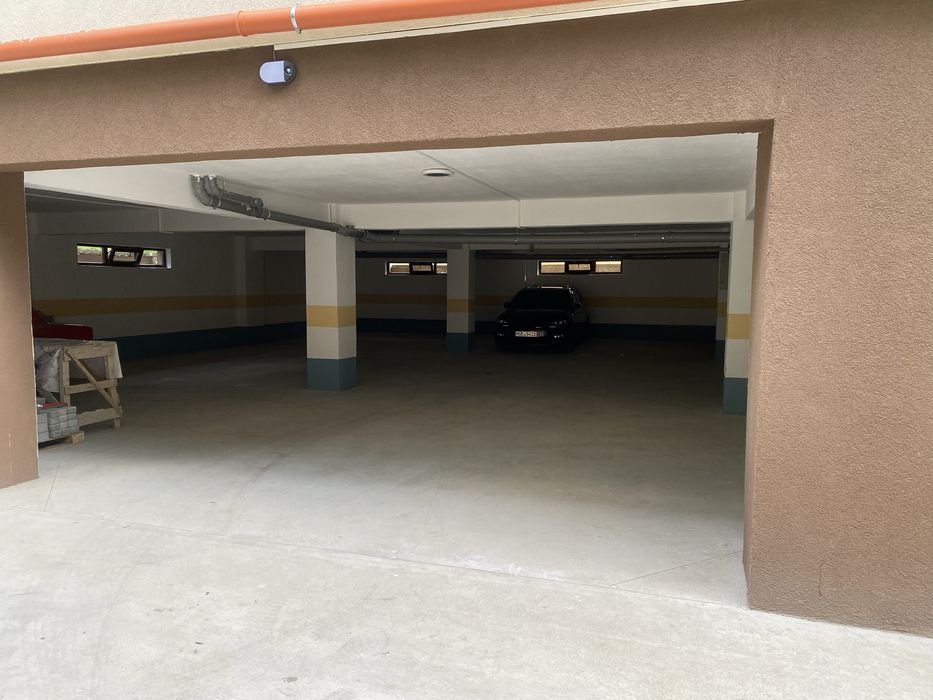 Inchiriez Parcari La Garaj Subteran locatie Bucurestii Noi Sector 1
