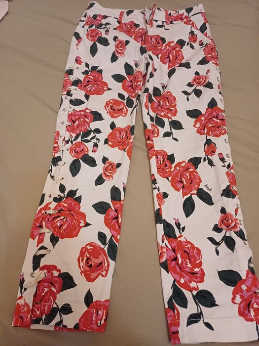 Pantaloni pana la glezna