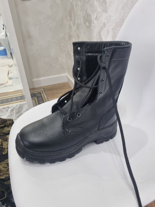 Новый берцы кожа