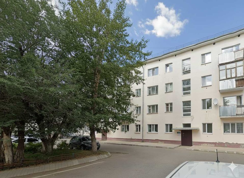 Сдам 3-комн. квартиру. Собственник. Недорого. На долгий срок.