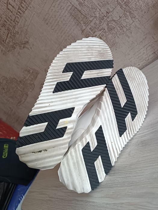 Оригинальные кроссы HERMES
