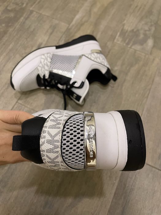 Michael Kors оригинал кроссовки размер 36