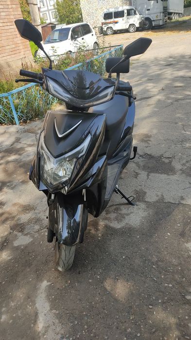 Skuter sotiladi holati yangi