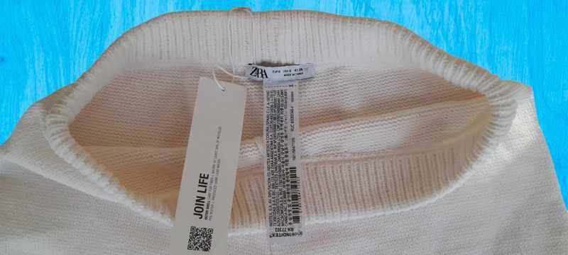 Pantaloni scurti cu perforatii Zara pentru femei S