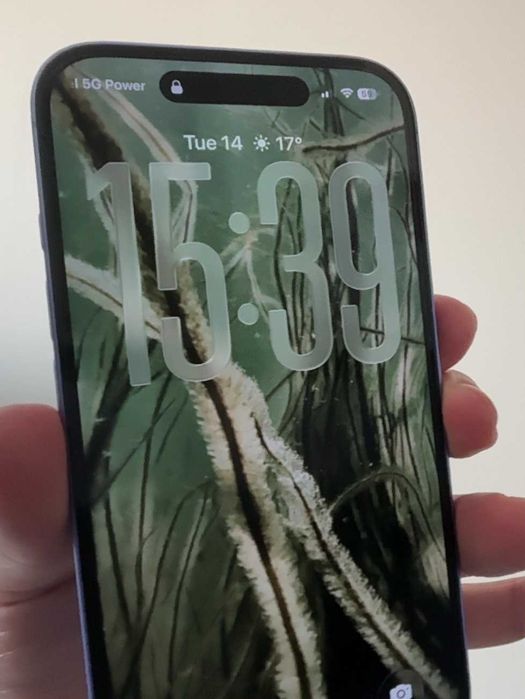 iPhone 16 128GB Ultramarine 99% батерия в гаранция