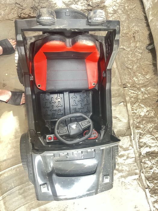 Детский машина  Мерседес