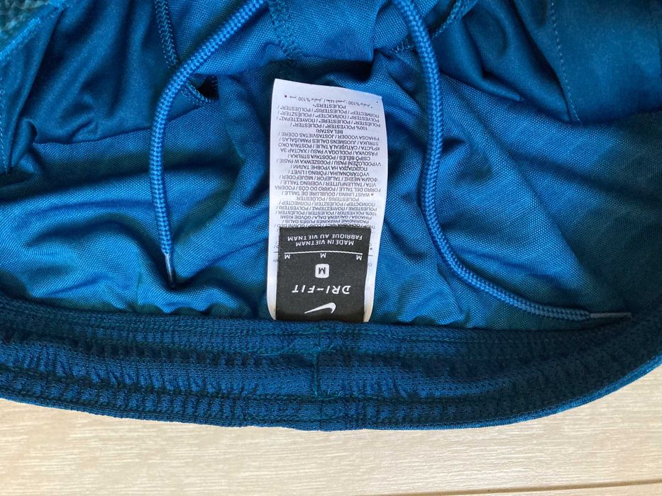 Найк Nike Stryke  Dri Fit къси панталони къс панталон шорти размер М