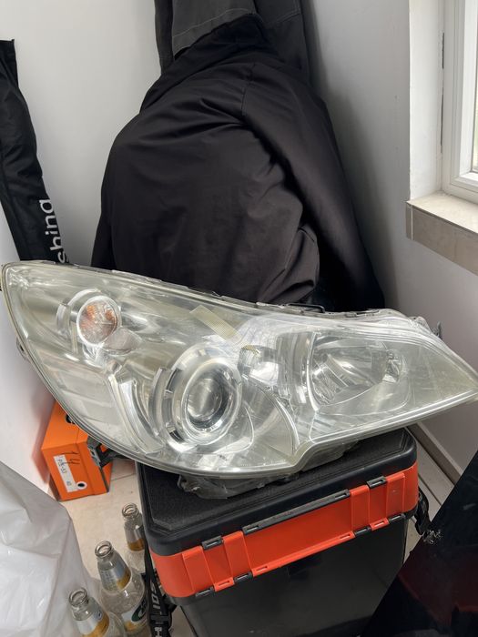 Фара передняя subaru legacy outback