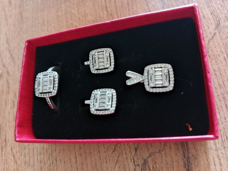 Serebro kumush kamplekt