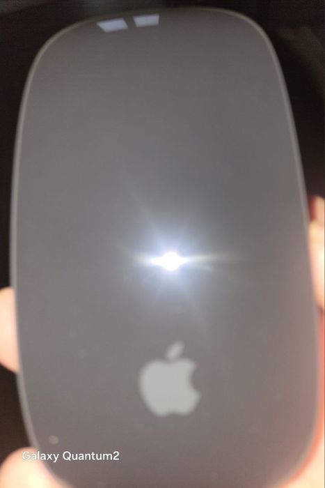 iPhone mishka  sotiladi