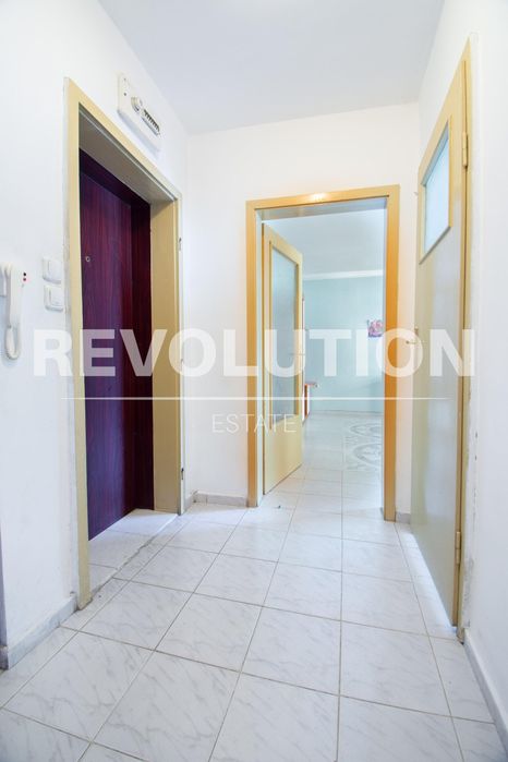 Дава се под наем Двустаен апартамент в София, Хладилника - 76 кв.м за 600 € - Снимка #6